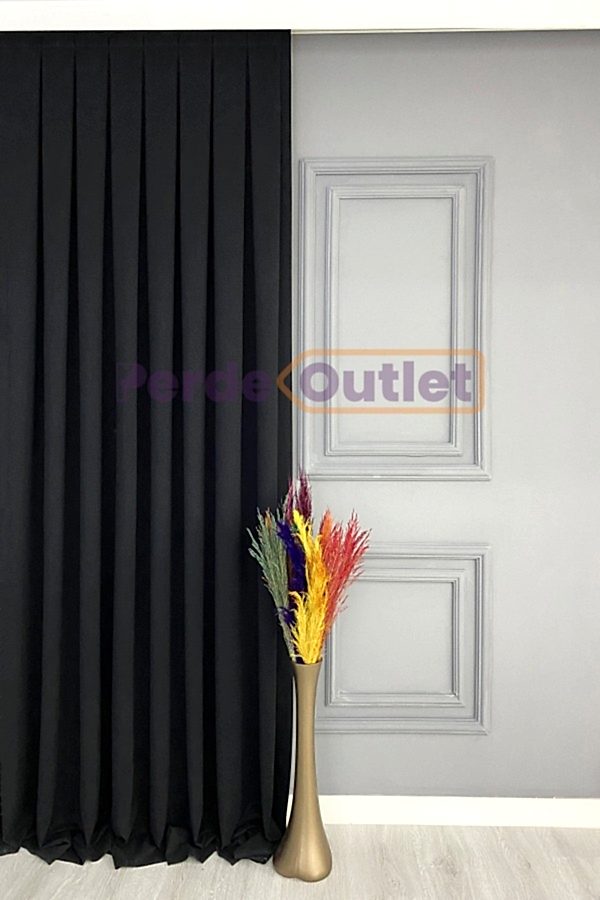 Siyah Düz Fon Perde