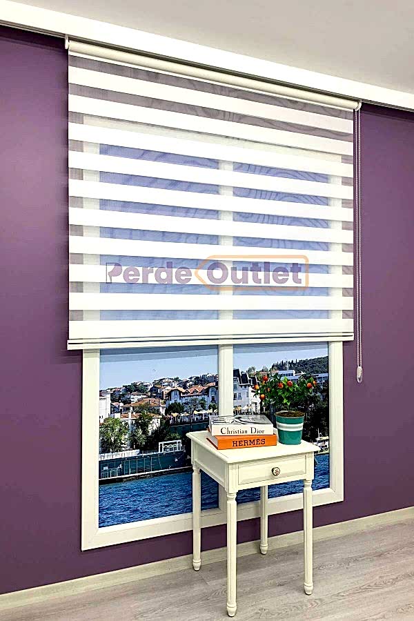 Beyaz Düz Zebra Perde